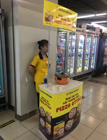 booth sampling3.jpg