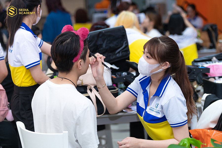 khoa-hoc-makeup-14.jpg
