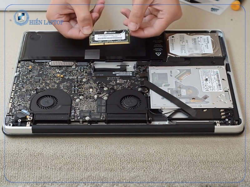 nang-cap-ram-macbook-3.jpg