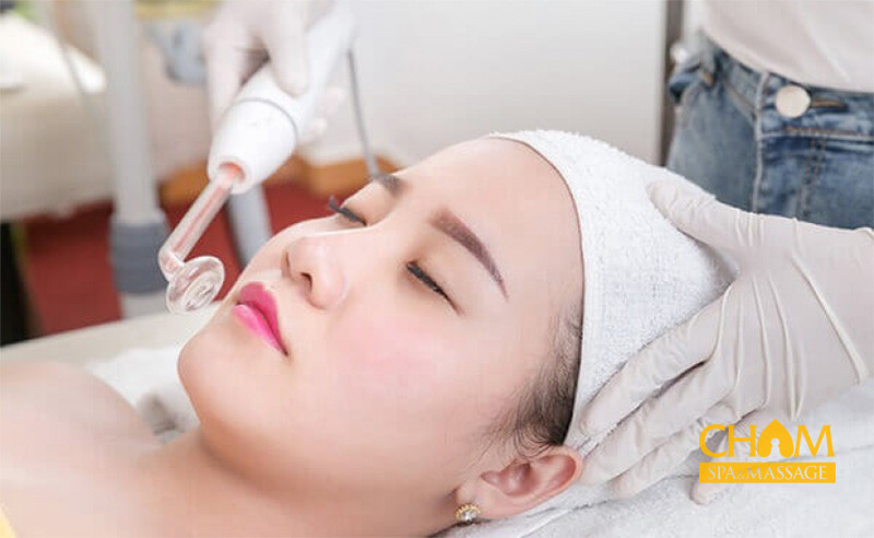 Spa-da-nang-Snow-White-Spa-chat-luong-nhat-Cham-Spa-Massage.jpg