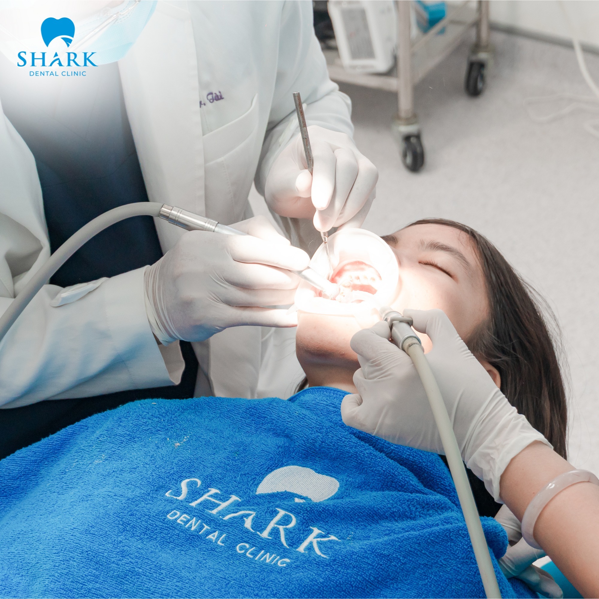tẩy trắng răng nha khoa shark tại hà nội