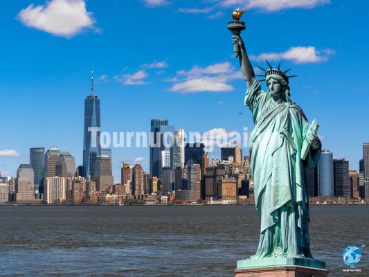 tour sieu re.jpg