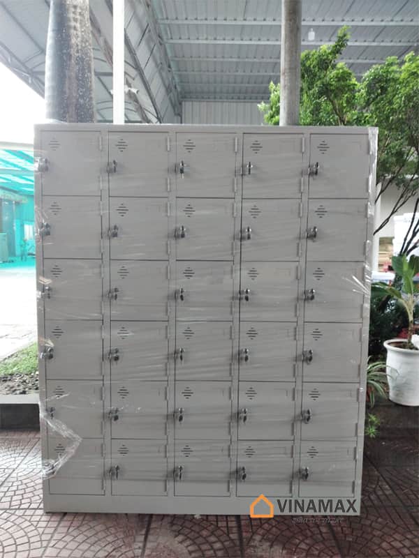 tu-locker-30-ngan-cho-khach-hang-tai-hoang-mai.jpg