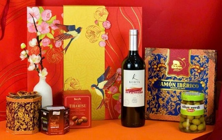 wineshop2.jpg