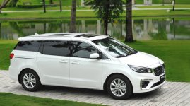 thue-xe-7-cho-tai-xe-sai-gon-gia-re-1.jpg