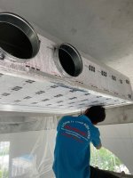 thi-cong-may-lanh-giau-tran-toshiba tnp.jpg